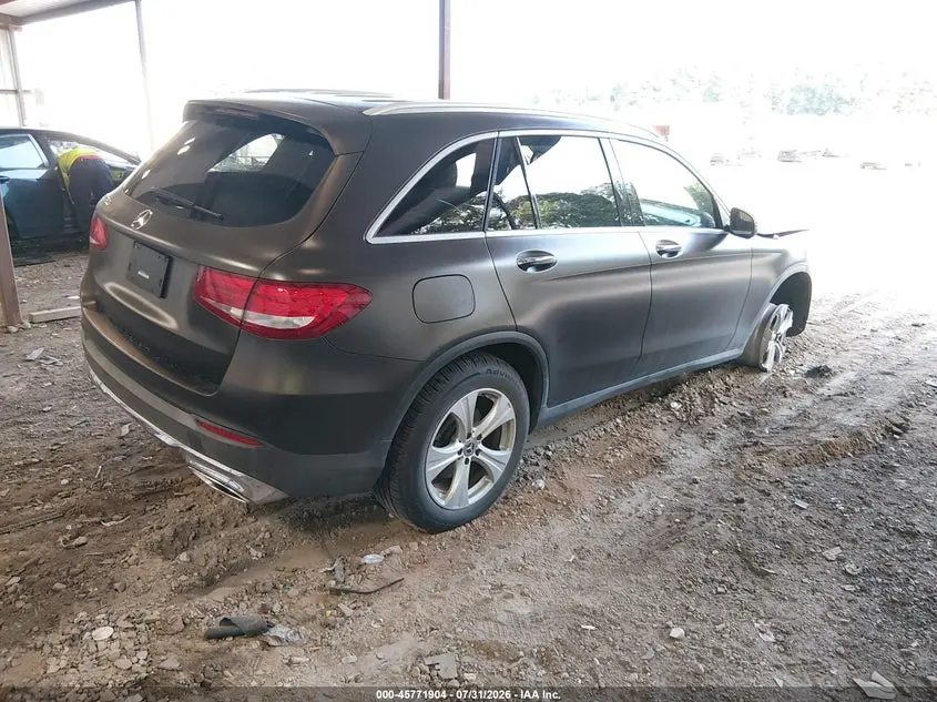 2016 MERCEDES-BENZ GLC 300  