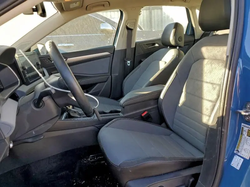 2025 VOLKSWAGEN JETTA SE  