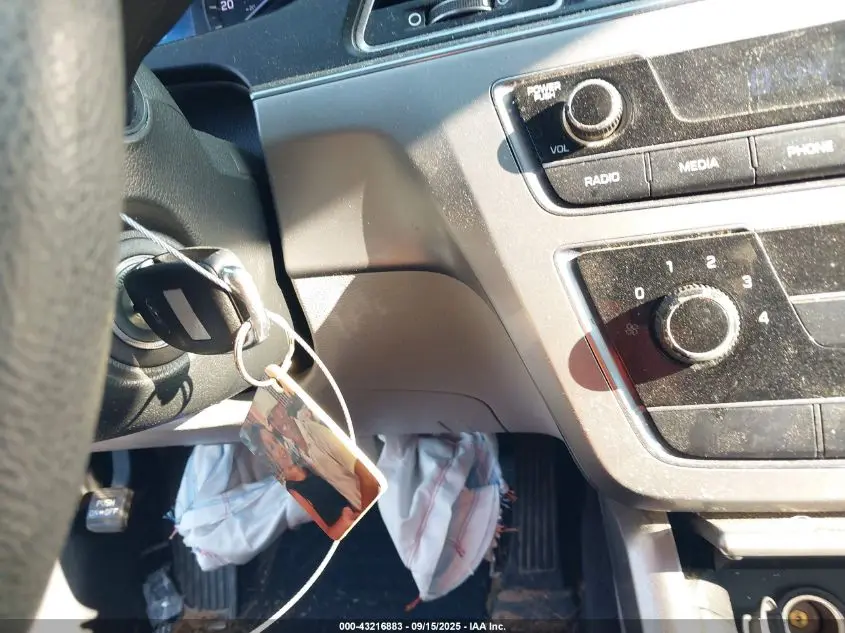 2016 HYUNDAI SONATA SE