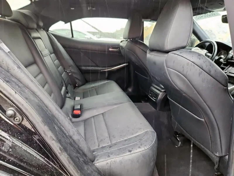 2019 LEXUS IS 300  