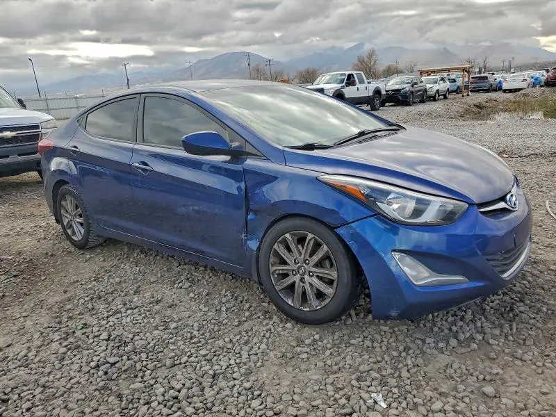 2015 HYUNDAI ELANTRA SE  