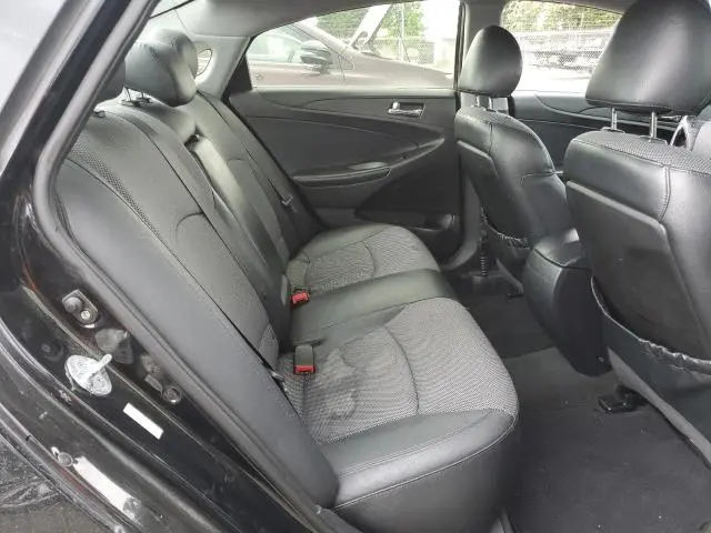 2011 HYUNDAI SONATA SE  