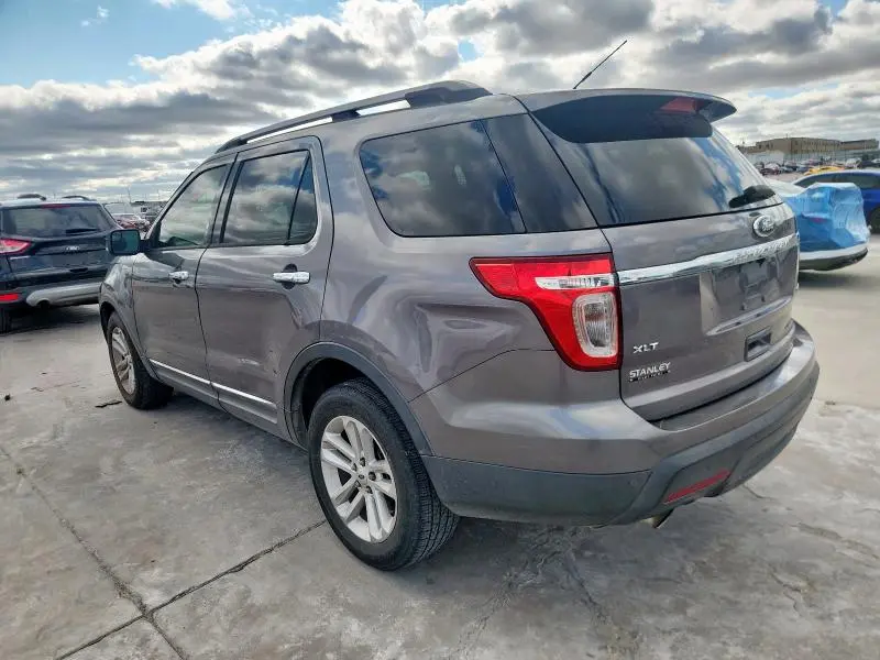 2013 FORD EXPLORER XLT  