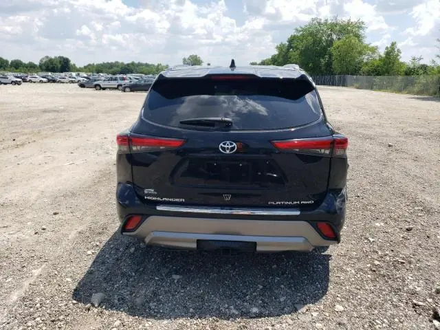 2021 TOYOTA HIGHLANDER PLATINUM  