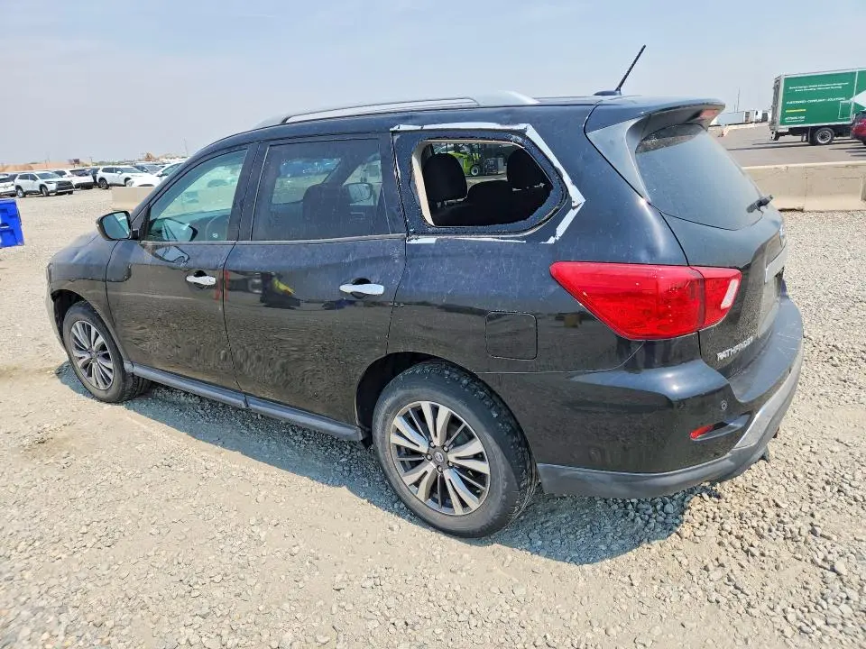 2018 NISSAN PATHFINDER SV  