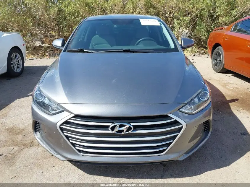 2018 HYUNDAI ELANTRA SE