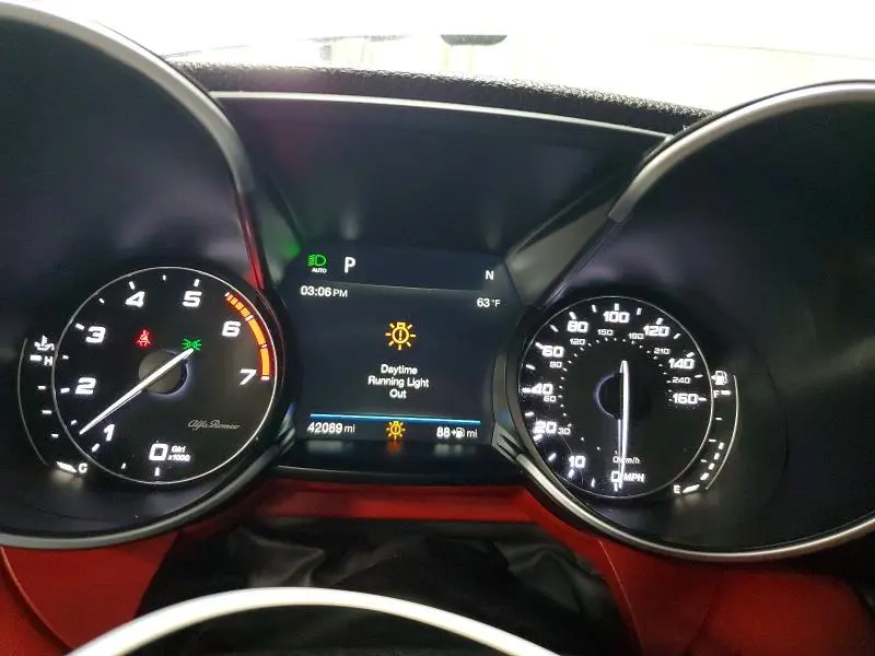 2018 ALFA ROMEO GIULIA Q4  