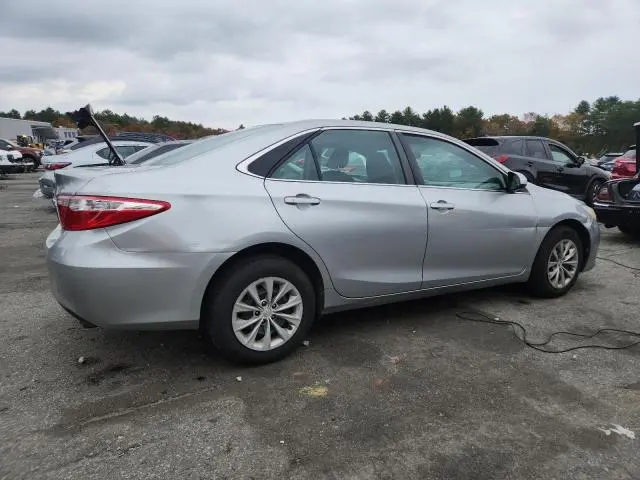2016 TOYOTA CAMRY LE  