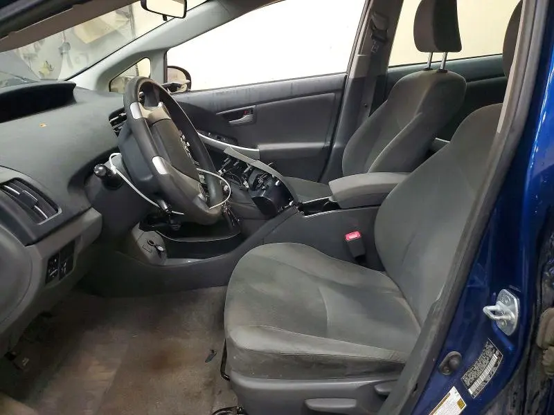 2010 TOYOTA PRIUS II  