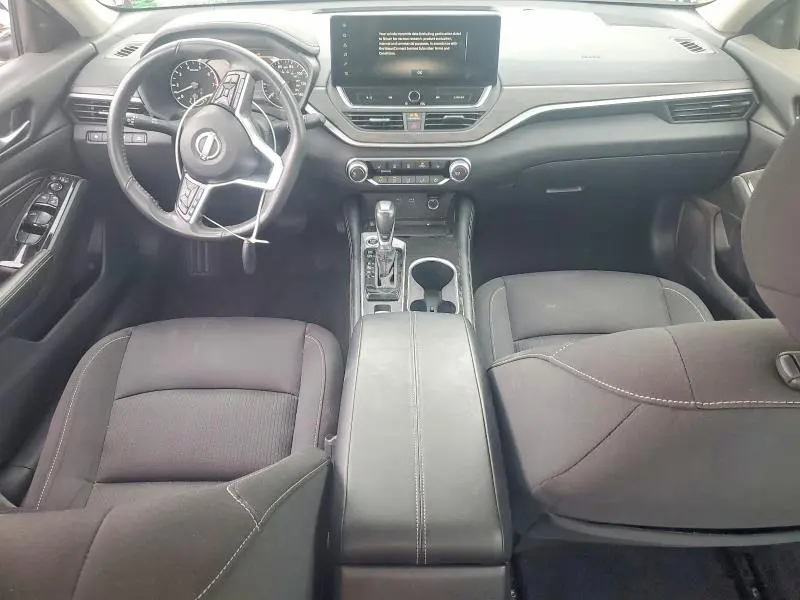 2023 NISSAN ALTIMA SV  