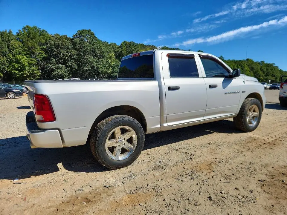 2012 DODGE RAM 1500 ST  