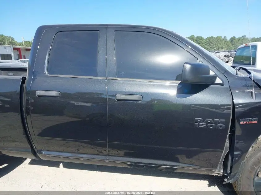 2018 RAM 1500 EXPRESS  4X4 6'4 BOX