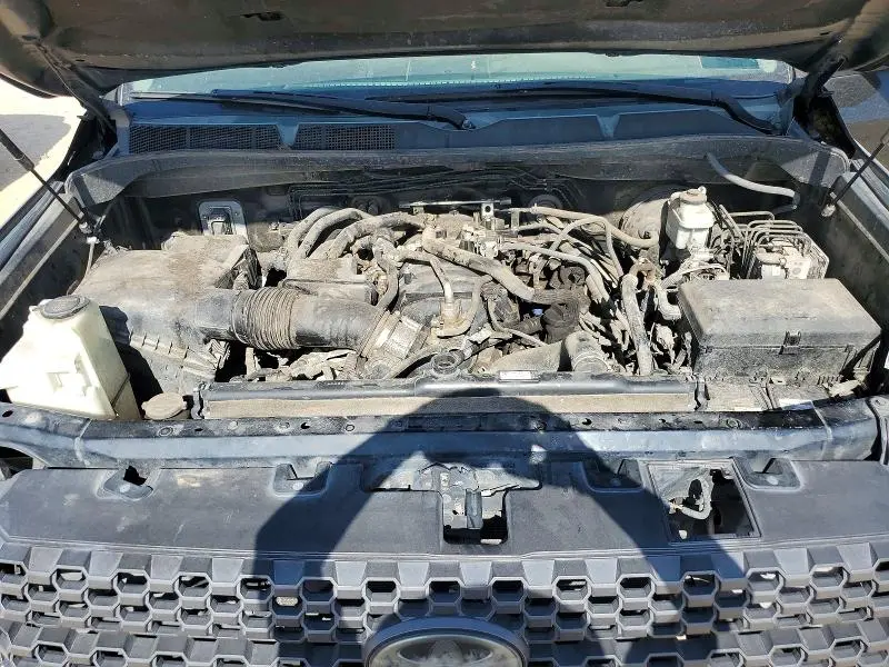 2018 TOYOTA TUNDRA CREWMAX SR5 V8