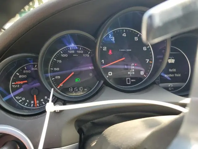 2016 PORSCHE CAYENNE   