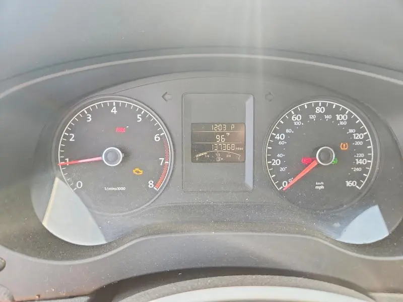 2013 VOLKSWAGEN JETTA BASE  
