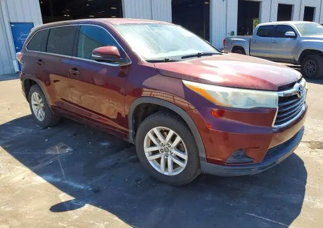 2016 TOYOTA HIGHLANDER LE  