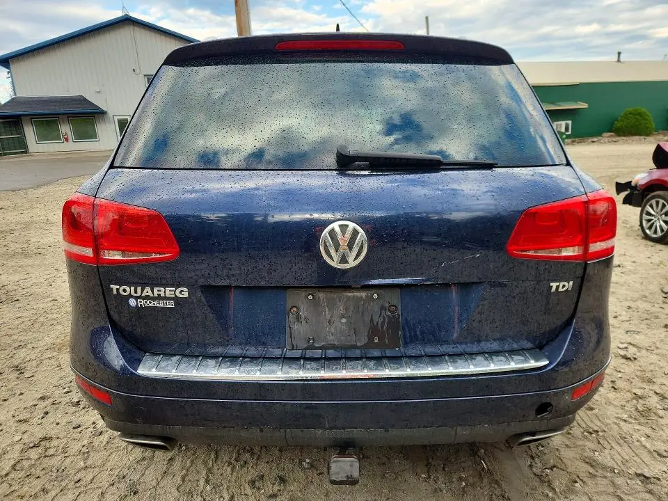 2014 VOLKSWAGEN TOUAREG V6 TDI  
