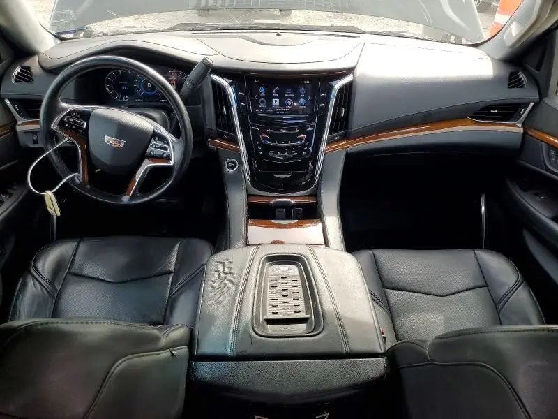 2016 CADILLAC ESCALADE   