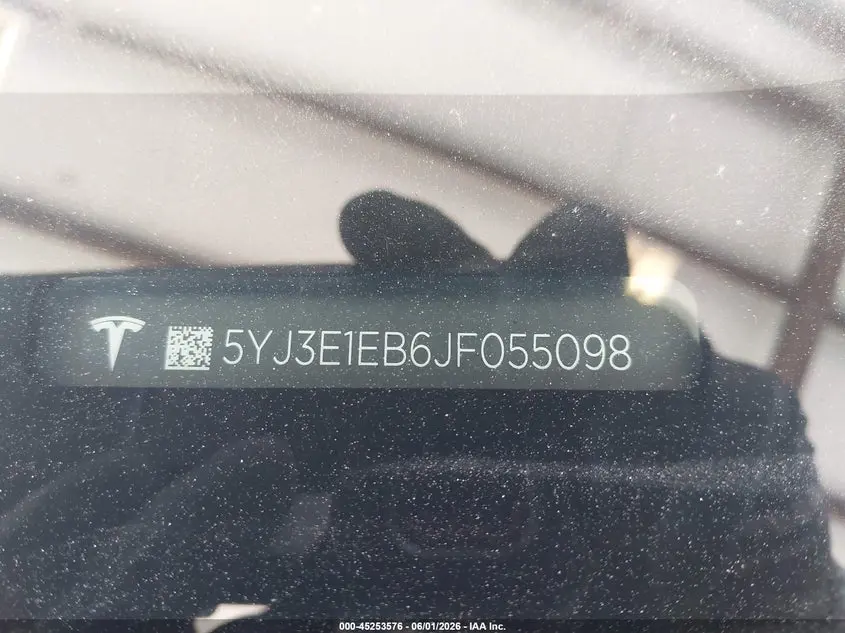 2018 TESLA MODEL 3 LONG RANGE/PERFORMANCE