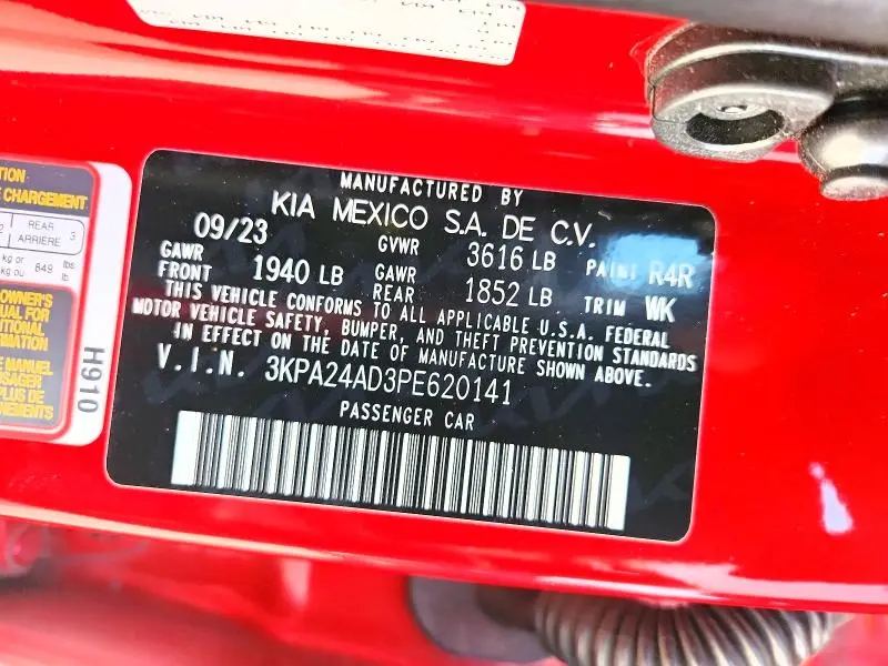 2023 KIA RIO S  