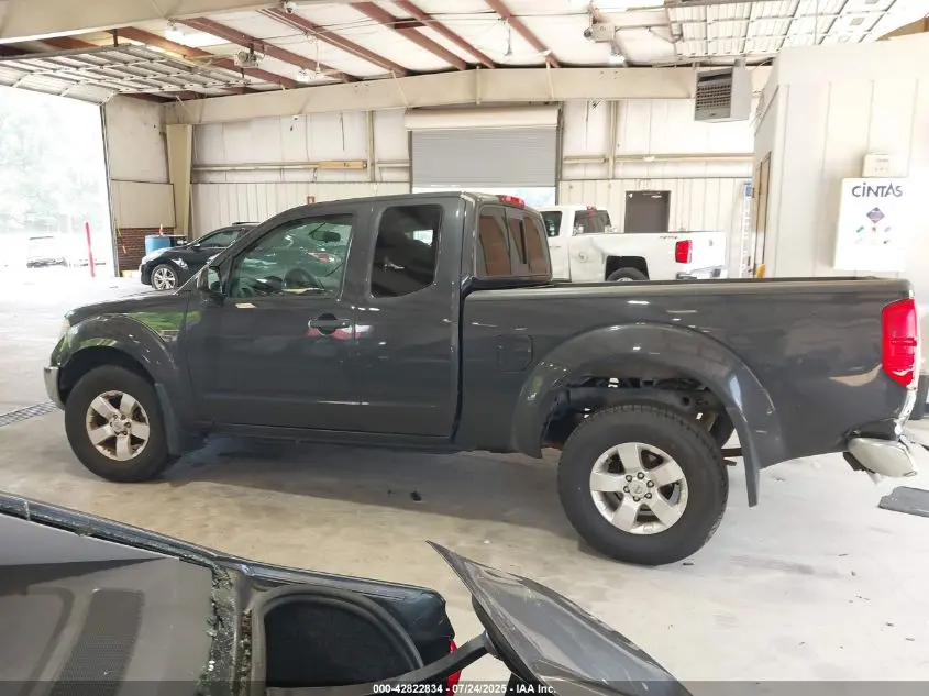 2011 NISSAN FRONTIER SV