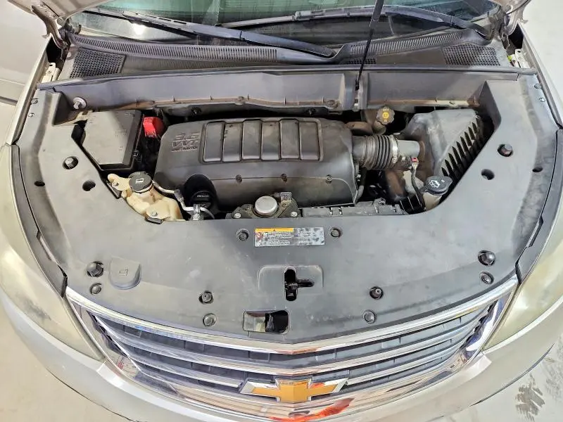 2013 CHEVROLET TRAVERSE LT  