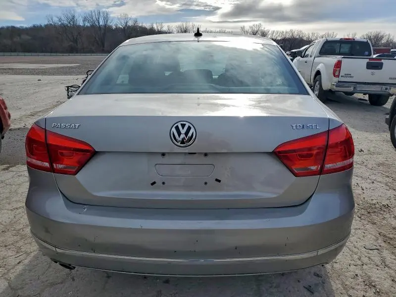 2014 VOLKSWAGEN PASSAT SEL  