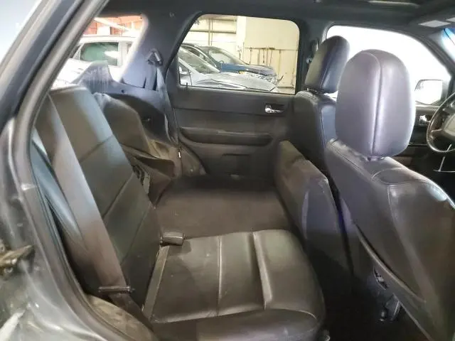 2010 FORD ESCAPE LIMITED  