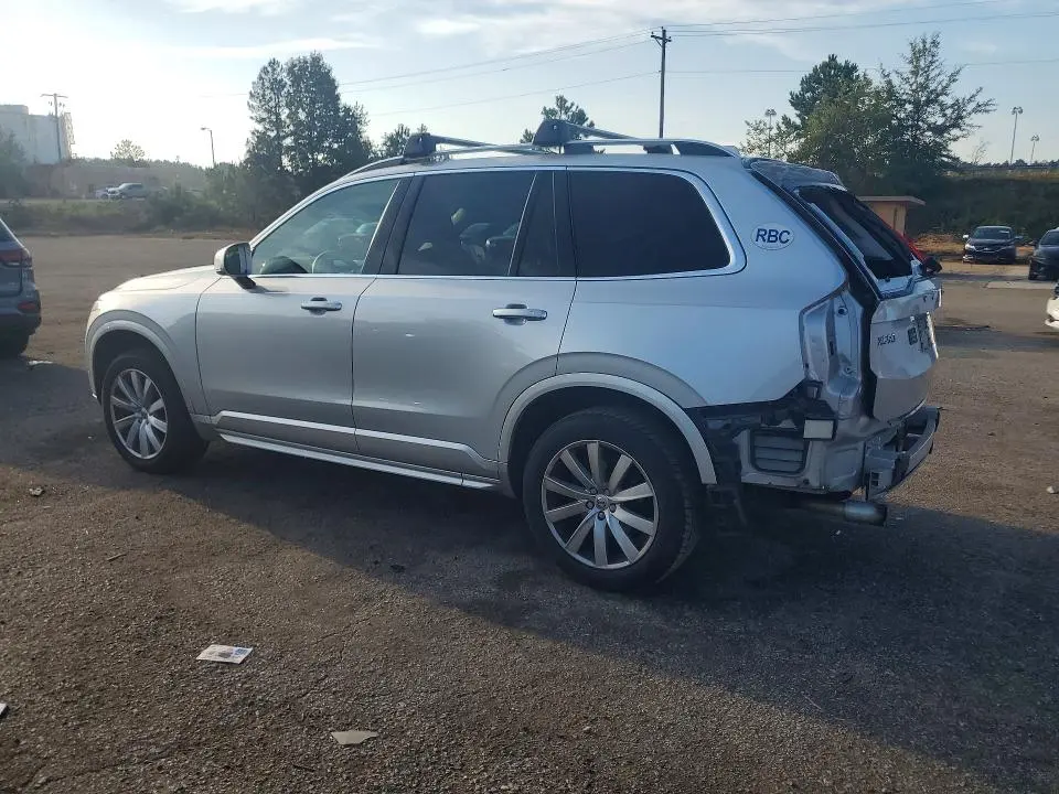 2018 VOLVO XC90 T5  