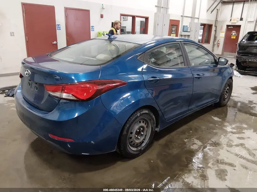 2016 HYUNDAI ELANTRA SE