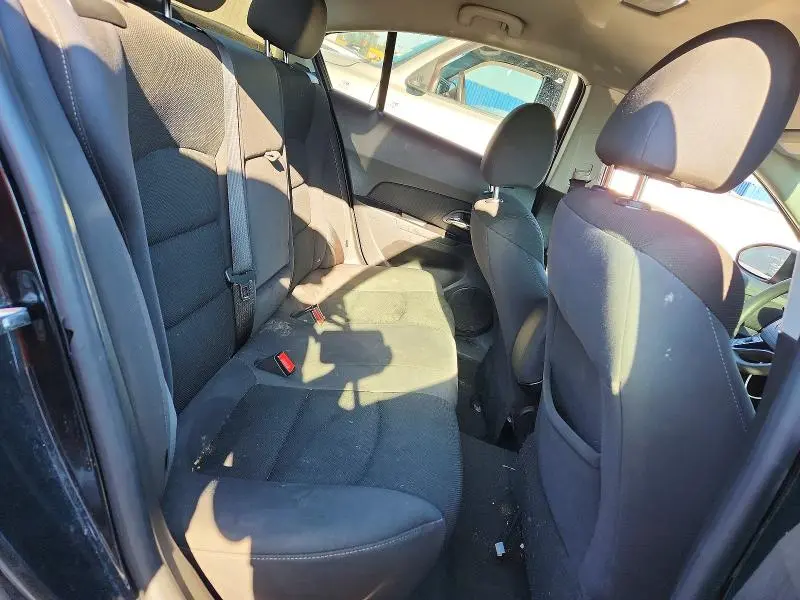 2015 CHEVROLET CRUZE LT  