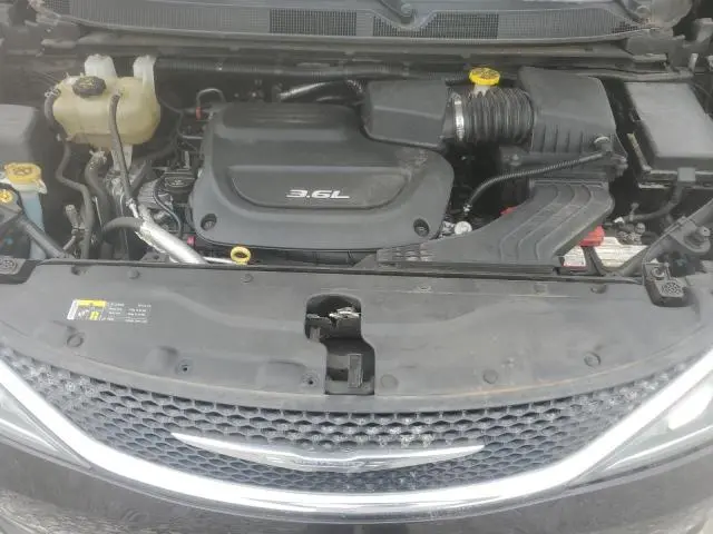 2017 CHRYSLER PACIFICA TOURING L PLUS  
