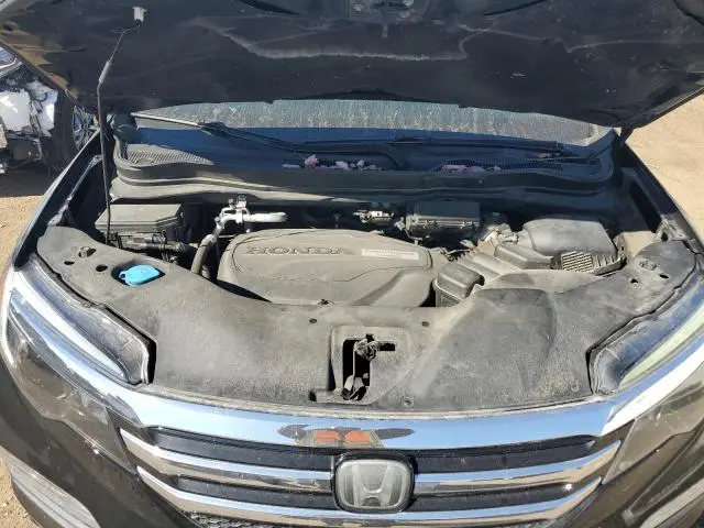 2017 HONDA PILOT ELITE  