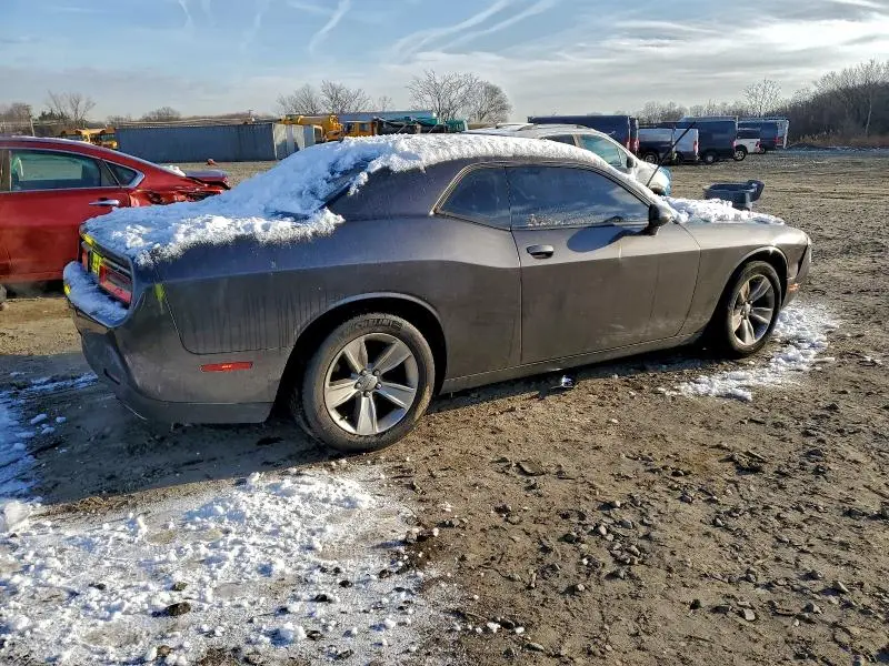 2016 DODGE CHALLENGER SXT  