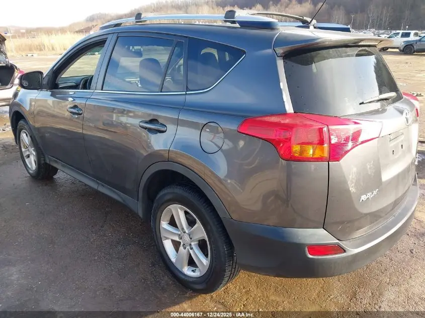 2014 TOYOTA RAV4 XLE