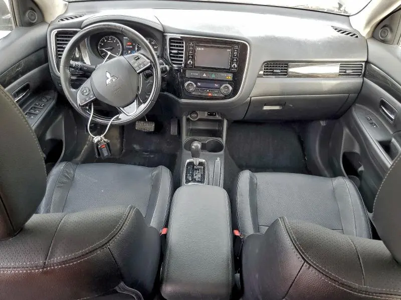 2016 MITSUBISHI OUTLANDER SE  