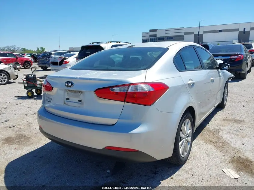 2014 KIA FORTE LX