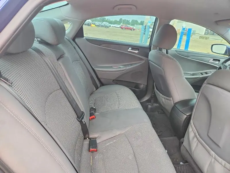 2012 HYUNDAI SONATA GLS  
