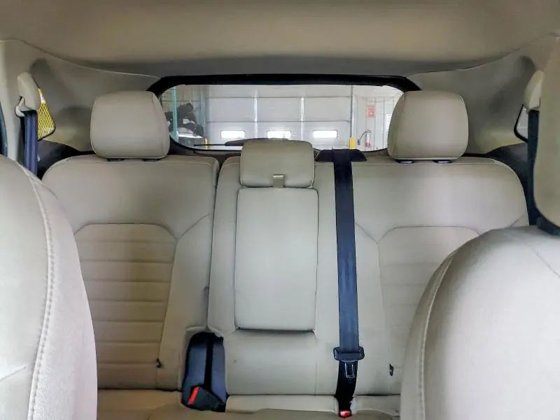 2015 FORD EDGE SE  