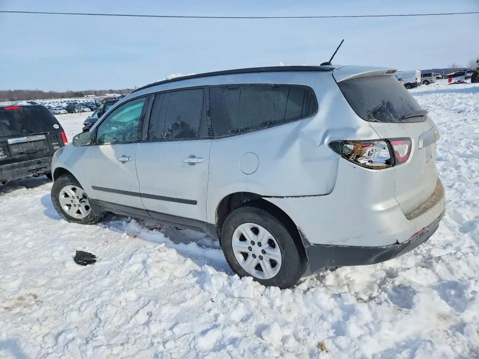 2014 CHEVROLET TRAVERSE LS  