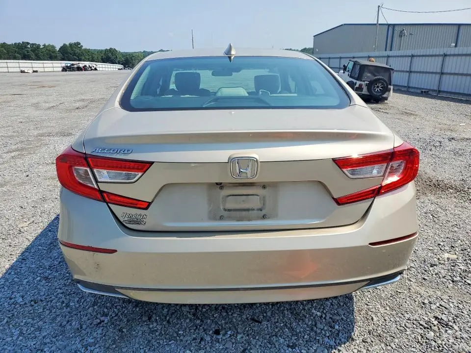 2018 HONDA ACCORD EX  