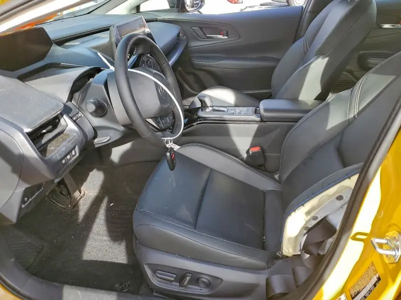 2026 TOYOTA PRIUS LE  