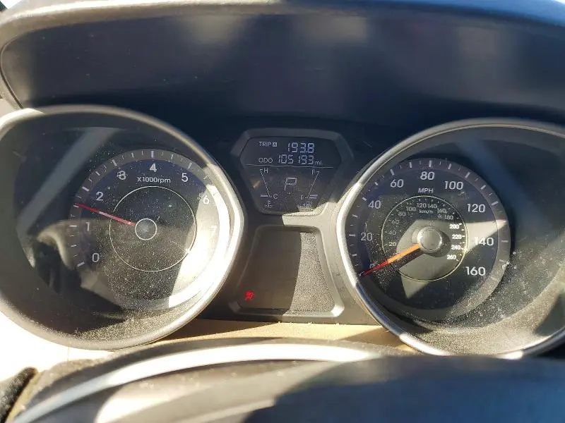 2012 HYUNDAI ELANTRA GLS  