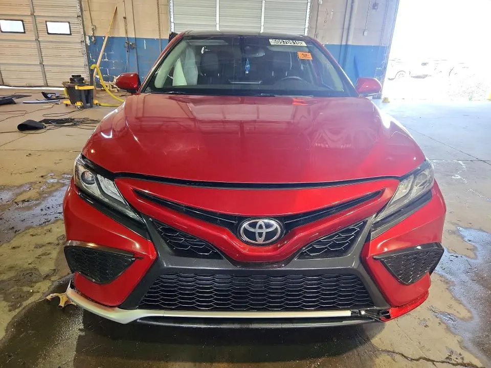 2021 TOYOTA CAMRY XSE  