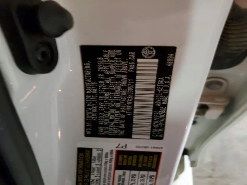 2017 TOYOTA CAMRY SE  