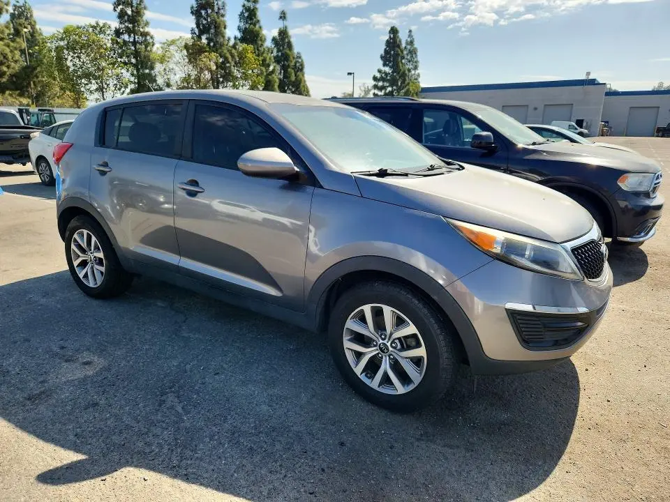 2016 KIA SPORTAGE LX  