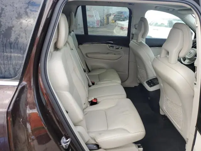 2018 VOLVO XC90 T6  