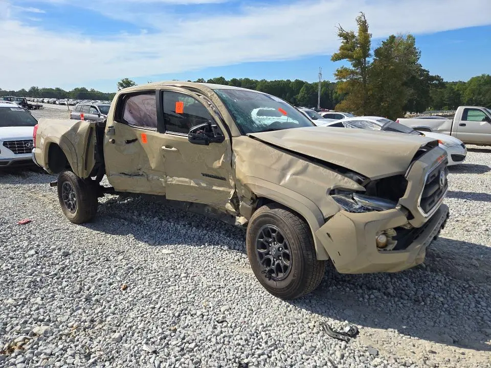 2017 TOYOTA TACOMA SR5 V6  