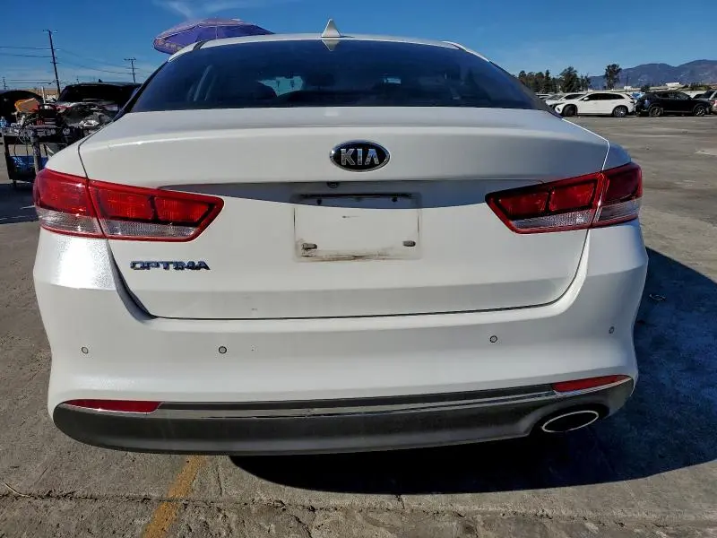 2018 KIA OPTIMA LX  