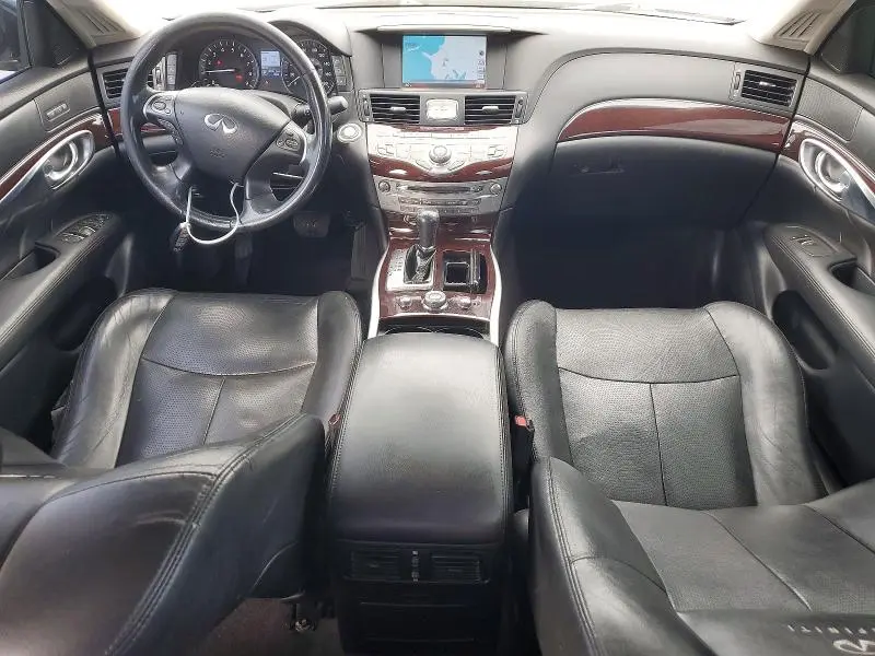 2014 INFINITI Q70 3.7  